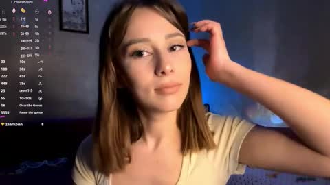 Snapshot of sophiedescoteaux chatting on November 24, 2025, 5:34 pm Mira online show from November 24, 2025, 5:34 pm