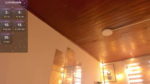 Sophie  online show from February 25, 2026, 1:43 pm