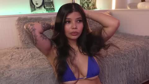 Sophiee  online show from May 4, 2026, 8:16 pm