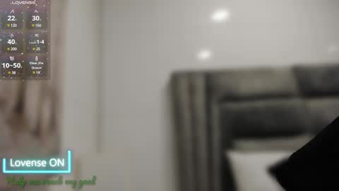 Sophie  online show from January 22, 2025, 10:29 am