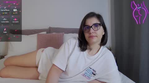 Sophie Rain online show from February 16, 2025, 8:32 am