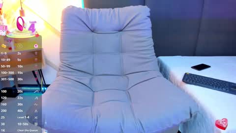 Snapshot of sophieharris__ chatting on March 8, 2025, 8:14 pm sophieharris__ online show from March 8, 2025, 8:14 pm