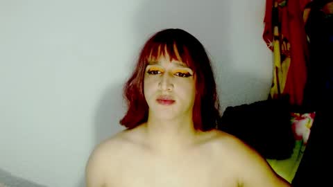 sophiehillsxo online show from January 5, 2025, 12:20 am