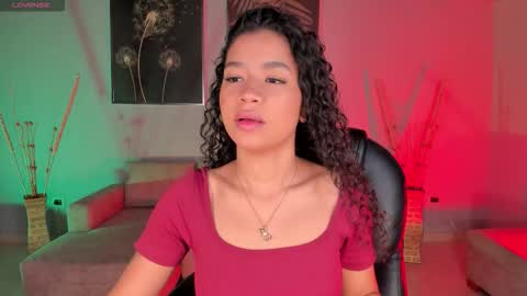 Sophie Houston online show from October 6, 2025, 5:16 am