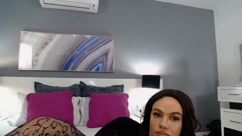 Sophie online show from January 17, 2025, 10:23 pm