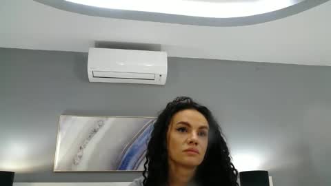 Sophie online show from February 14, 2025, 9:32 pm