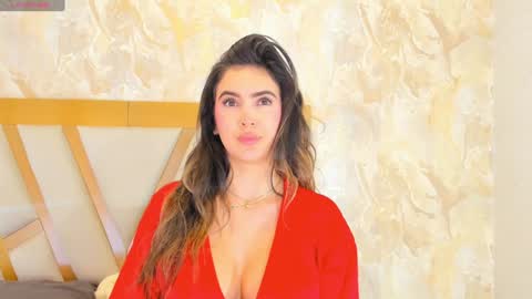 Sophie online show from January 19, 2025, 3:53 pm