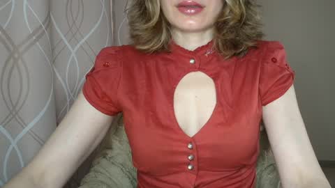 Snapshot of sophiemisss chatting on May 9, 2026, 6:29 am Sophiemisss online show from May 9, 2026, 6:29 am
