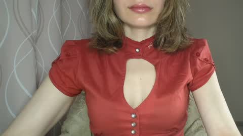 Snapshot of sophiemisss chatting on June 8, 2026, 7:42 am Sophiemisss online show from June 8, 2026, 7:42 am