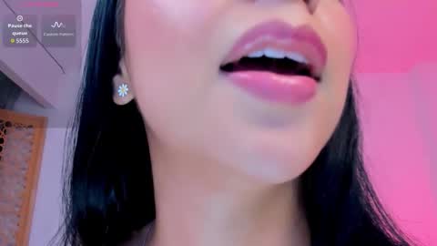 sophierooy online show from March 11, 2026, 12:16 am