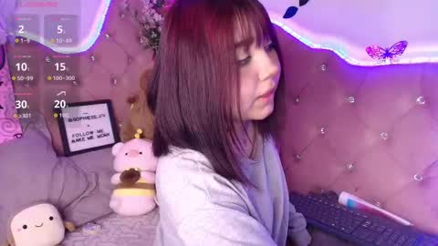 Snapshot of sophievv chatting on October 11, 2025, 7:34 pm Sophie online show from October 11, 2025, 7:34 pm