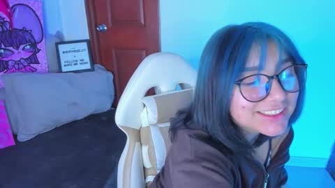   Sophie  online show from February 4, 2026, 8:14 pm