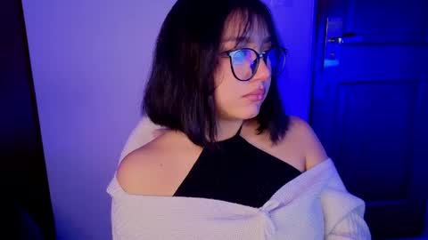   Sophie  online show from June 4, 2026, 6:58 pm
