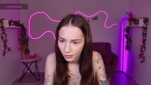 sophiewildcat online show from May 26, 2026, 8:49 pm