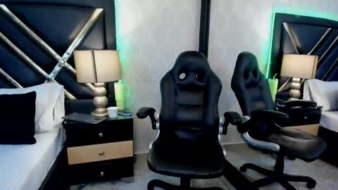 SophieWinslow online show from February 27, 2025, 5:58 pm