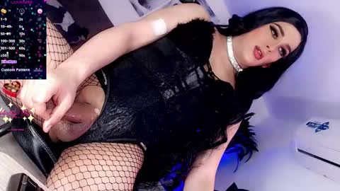 Sophie Sweet online show from February 16, 2025, 2:32 pm