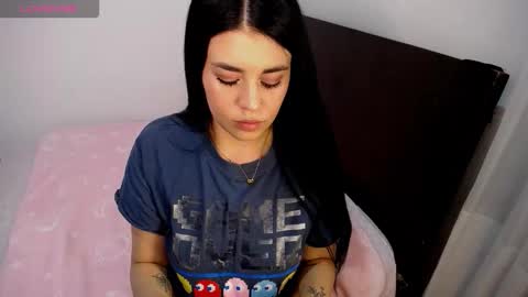 Sophy  online show from January 16, 2026, 10:58 pm