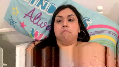 Longhaitianbbc  thick latina online show from November 22, 2025, 11:04 pm