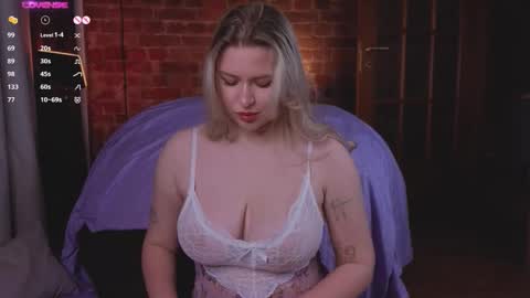 soulmeinme online show from November 13, 2025, 8:08 pm