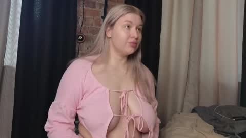 soulmeinme online show from April 22, 2026, 7:22 am