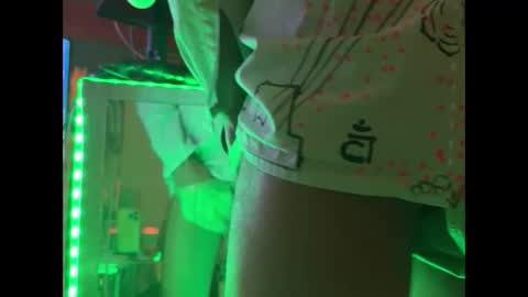 Litchie69 online show from January 4, 2025, 1:10 am