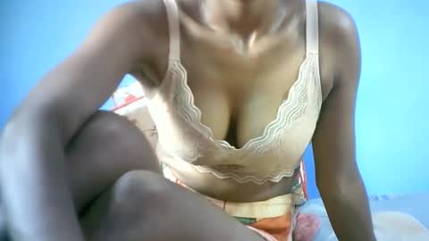 sourayaa online show from February 28, 2026, 7:42 am