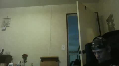 southerngay97 online show from October 21, 2025, 4:08 pm