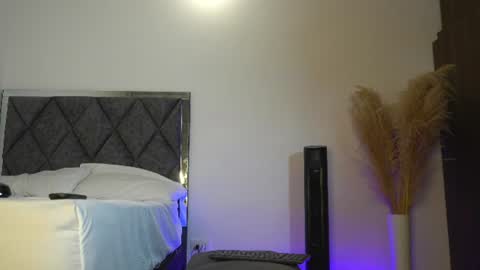 Snapshot of sow_fitt chatting on July 10, 2026, 3:44 am sow_fitt online show from July 10, 2026, 3:44 am