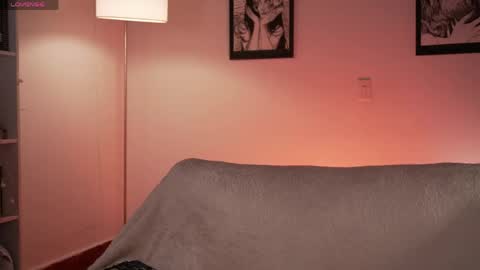 Irisita online show from April 21, 2026, 10:12 pm