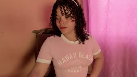 Snapshot of soy_jacky18 chatting on November 14, 2025, 2:27 pm Jacky online show from November 14, 2025, 2:27 pm