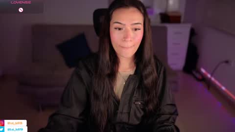 Luisa    online show from February 27, 2025, 11:26 pm