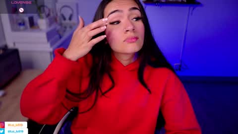 Luisa    online show from October 13, 2025, 8:42 pm