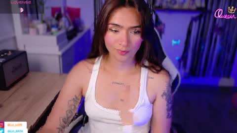 Luisa    online show from April 4, 2026, 8:28 pm