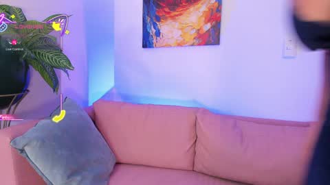 Karito  online show from April 16, 2026, 4:46 am