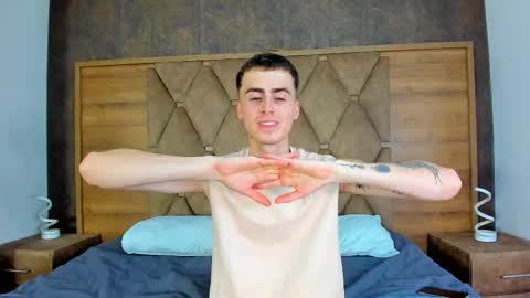 spaceboy_1 online show from March 6, 2026, 4:42 am