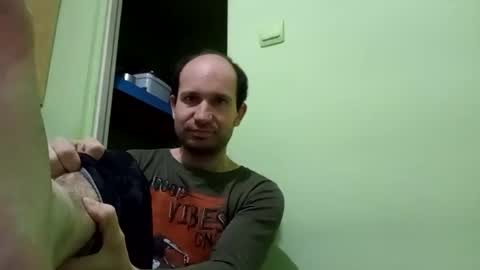 Snaiky online show from February 19, 2026, 8:49 pm