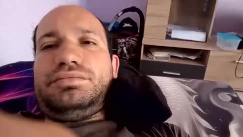 Snaiky online show from April 10, 2026, 9:47 am