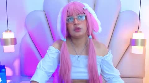 sparkle_madison online show from February 9, 2026, 8:57 pm