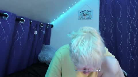 Atticus Pendragon online show from November 29, 2025, 5:21 am