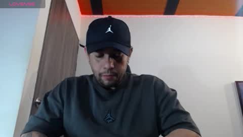     online show from February 1, 2025, 5:28 am