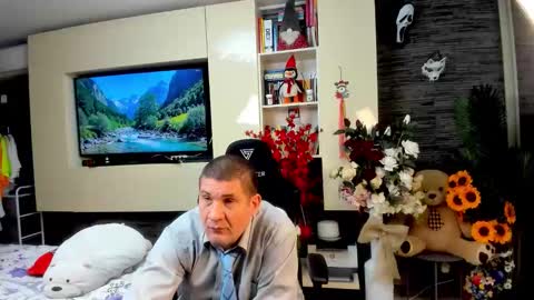 Spartan online show from May 16, 2026, 1:02 am