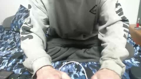 Snapshot of spazzy2 chatting on November 16, 2025, 10:04 pm spazzy2 online show from November 16, 2025, 10:04 pm