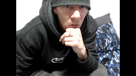 Snapshot of spazzy2 chatting on February 12, 2026, 4:57 pm spazzy2 online show from February 12, 2026, 4:57 pm