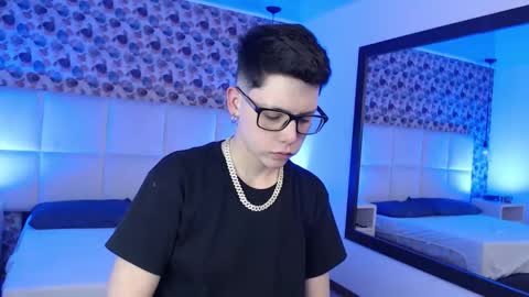 spencerm_ online show from October 29, 2025, 9:49 pm