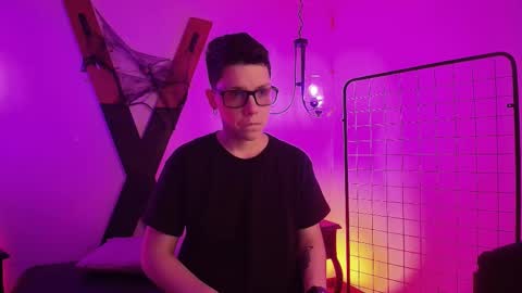 spencerm_ online show from November 8, 2025, 7:45 pm