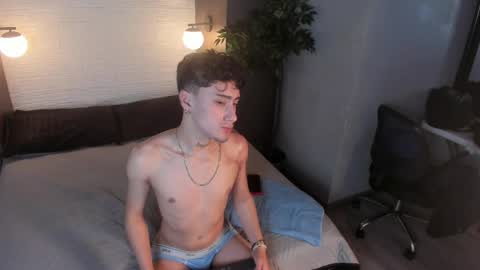 Spencer  online show from April 27, 2026, 9:35 pm