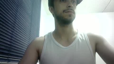 sperm_donor94 online show from December 18, 2024, 11:40 pm