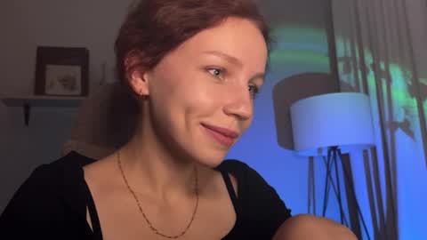 spicy___caramel online show from November 3, 2025, 4:19 pm