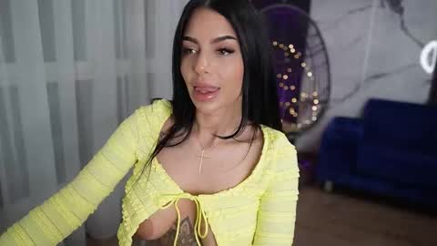 Spicy Maple online show from November 10, 2025, 7:57 pm