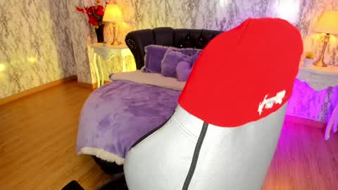 Amelia      GTM-5 817       IG Spicychoco am online show from January 28, 2025, 2:53 pm